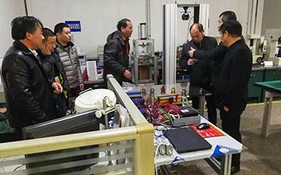 寧波工會(huì)勞模工匠技術(shù)服務(wù)隊(duì)來(lái)我市企業(yè)技術(shù)幫扶交流活動(dòng)